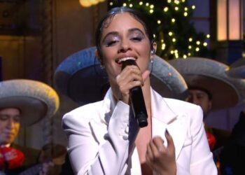 Camila Cabello interpreta cover de Luis Miguel