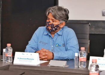 Alerta Gloria Molina riesgo de cuarta ola de Covid por variante Omicron