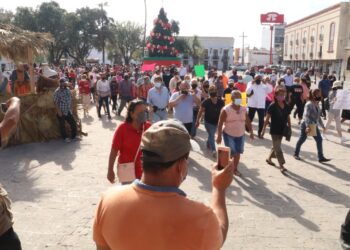 Encabezan síndico y regidor protesta en Matamoros ; exigen cese en Junta de Aguas y Drenaje