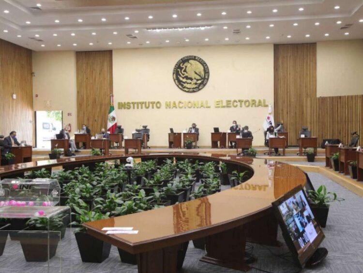 INE aprueba presupuesto para partidos en 2022; Morena, el que más tendrá