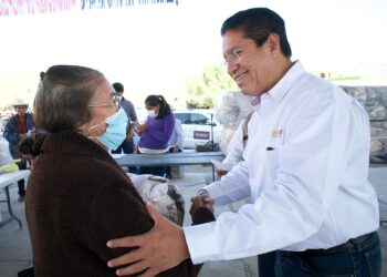 Entregan cinco mil apoyos invernales a familias vulnerables de 10 municipios rurales de Tamaulipas