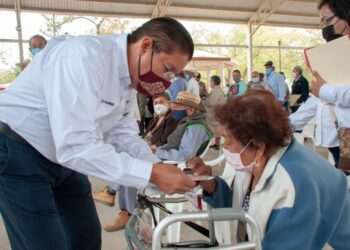 Aumentará a tres mil 900 pensión bimestral para adultos mayores en 2022