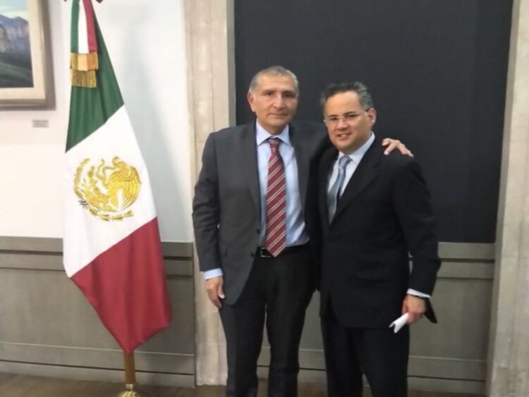 Santiago Nieto se reúne con el secretario de Gobernación