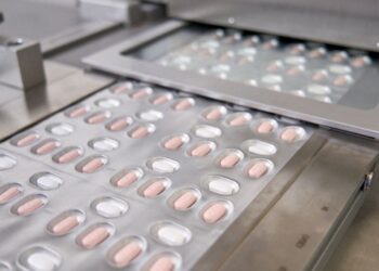 Píldora anticovid de Pfizer obtiene autorización de EU