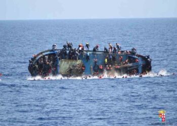 Los cuerpos de 28 migrantes aparecen en la costa de Libia