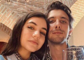 Ela Velden y Emiliano Zurita y sus románticas vacaciones en España