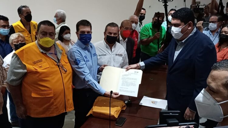 Registran alianza PAN-PRI-PRD