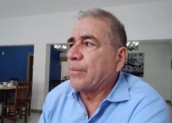 Rodolfo Pizarro reelecto en  Sección 33 del sindicato petrolero 