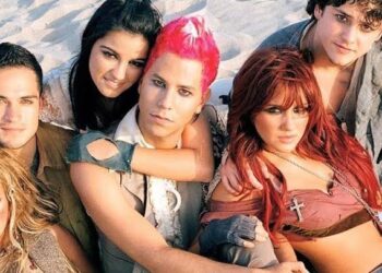 Dulce María hace fuertes declaraciones sobre su trayecto en “REBELDE”