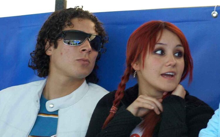 Dulce María aún tiene regalos de su ex novio Memo Ochoa