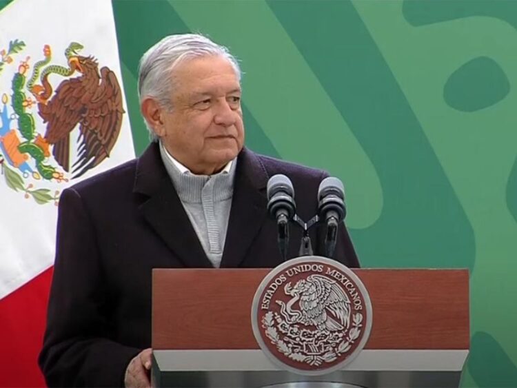 Martes arranca vacuna de refuerzo contra covid para adultos mayores