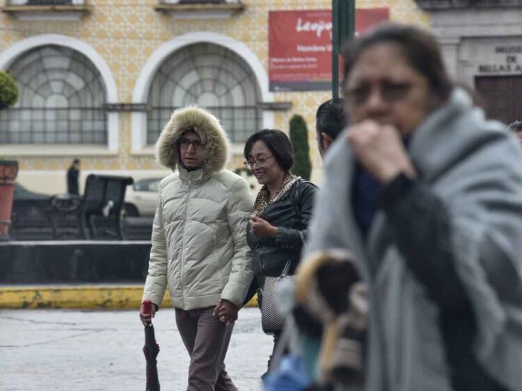 Alertan sobre fuerte frio con heladas en el noroeste y centro del país