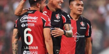 Atlas sufre, pero avanza a la final del Grita México 2021