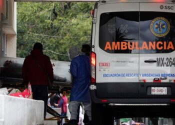 Darán bono covid a trabajadores de Salud en NL por servicio durante pandemia