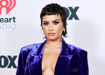Demi Lovato dice adiós a la ‘sobriedad californiana