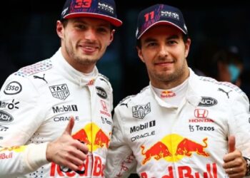 Juan Pablo Montoya en la mira con Checo Pérez: ‘Hace 20 años fue el segundo piloto en la historia’