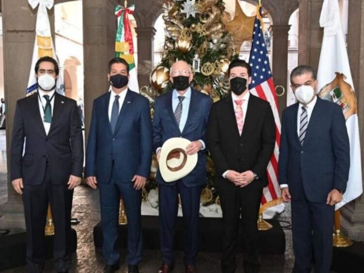 Gobernadores del noreste de México acuerdan mesas de seguridad con DEA y FBI