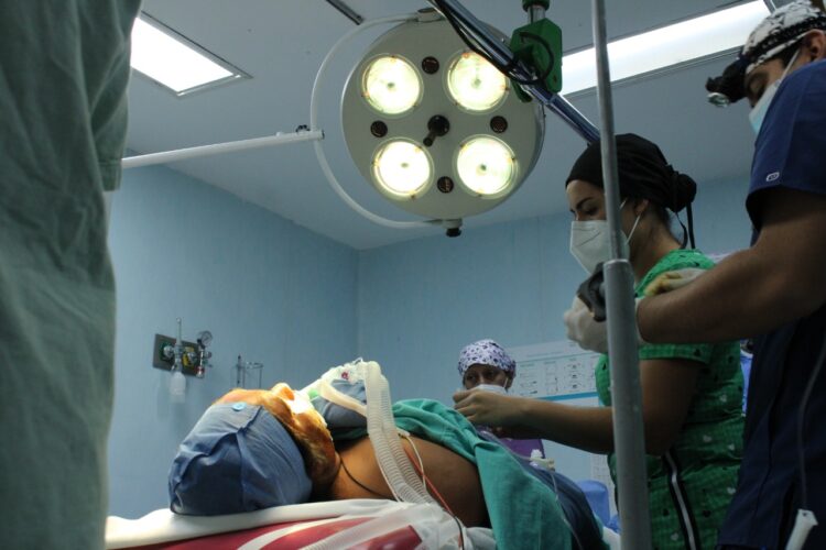 Realizó  IMSS cirugías de reconstrucción en Tula