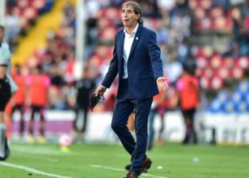 Guillermo Almada, nuevo técnico del Pachuca