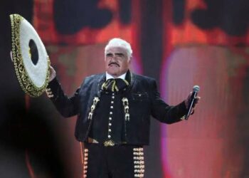 Surge polémica amigo de Vicente Fernández considera que el famoso no murió el 12 de diciembre