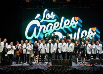 ¡Festejan los Angeles Azules con gran concierto!