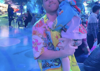 Canelo Álvarez celebra en grande a su hija