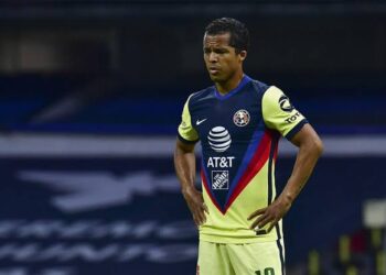 Giovani Dos Santos estaría analizando su retiro del futbol profesional
