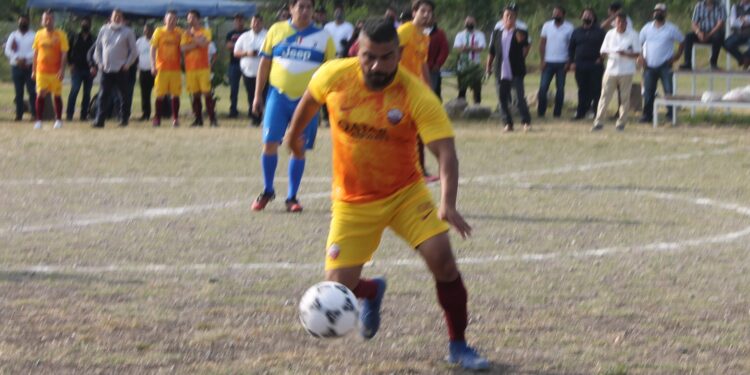 Encabeza Lalo Gattás un gobierno sin precedente,  reconocen directivos de los CBTIS de Victoria