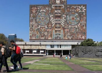 UNAM como la mejor institución de nivel superior en México.
