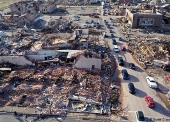 Tornados en Kentucky provocan más de 100 muertes
