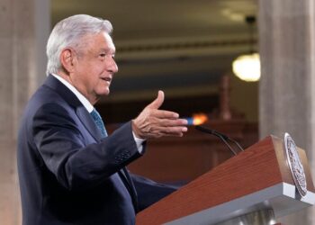 INE pide nuevamente a AMLO no hacer comentarios relación a la Revocación de Mandato.