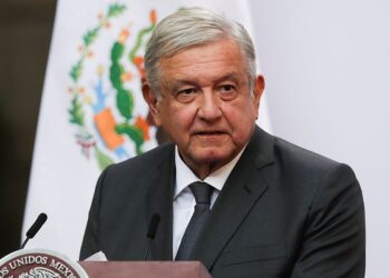 Cuatro puntos para mejorar el sistema de salud en México: AMLO.