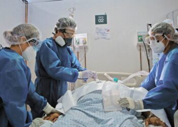 México: 3,304 nuevos casos y 289 defunciones por COVID-19 en las últimas 24 horas.