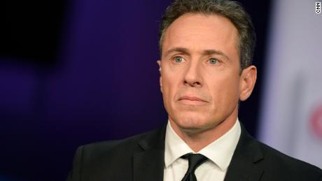 Suspende CNN a Chris Cuomo indefinidamente