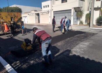 Trabajo de rehabilitación en calles de la ciudad.