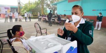 Implementará IMSS estrategias de vacunación en comunidades con rezagos en Chiapas.