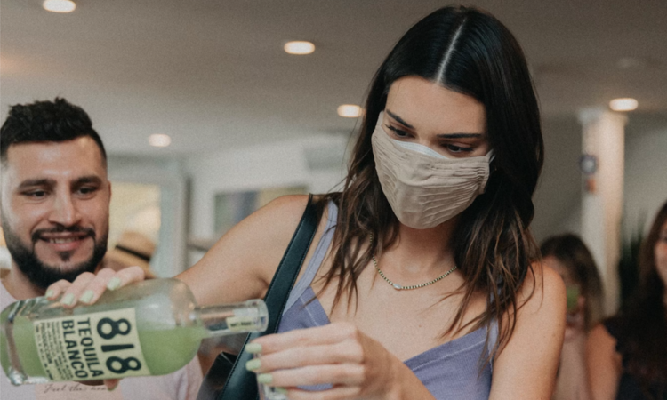 Kendall Jenner y su nueva estrategia para promocionar su tequila