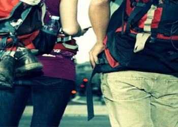 Pareja de Venezuela vive odisea para llegar a asunción