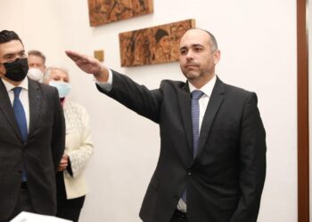 César Rendón toma protesta como Diputado Federal del PAN