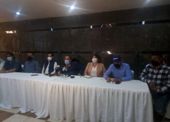 Protestan empresarios por abusos de Comapa