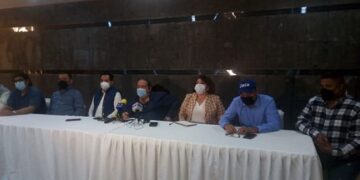 Protestan empresarios por abusos de Comapa