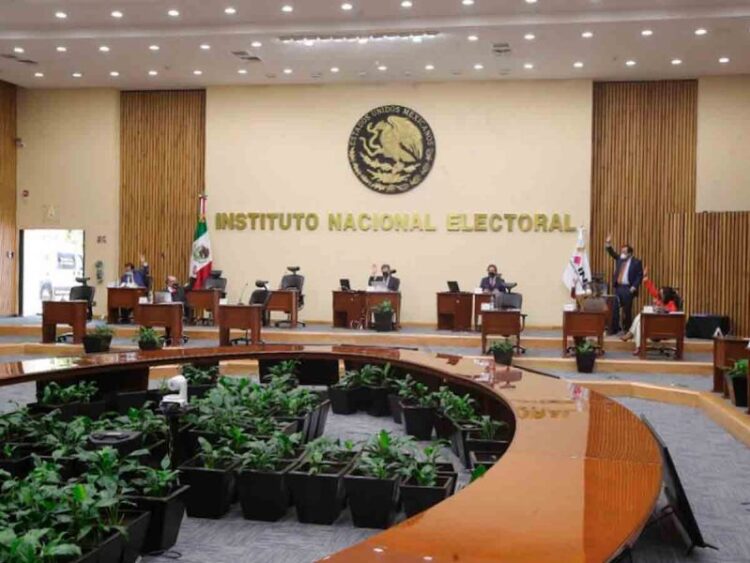 Recibe INE propuesta de Segob para obtener recursos para revocación de mandato