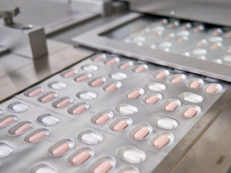 Píldora covid de Pfizer, aprobada en México; es la segunda