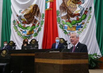 Se legisla de cara al pueblo con honestidad y dignidad: Armando Zertuche