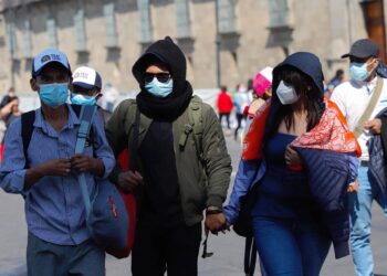 México rompe récord de casos covid con más de 60 mil contagios; hay 323 muertes más