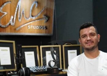 Edén Muñoz inicia carrera de solista