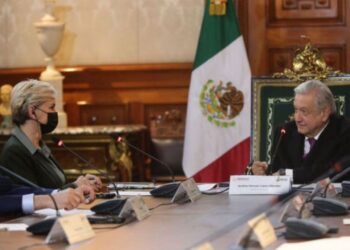 López Obrador se reúne con secretaria de Energía de EU