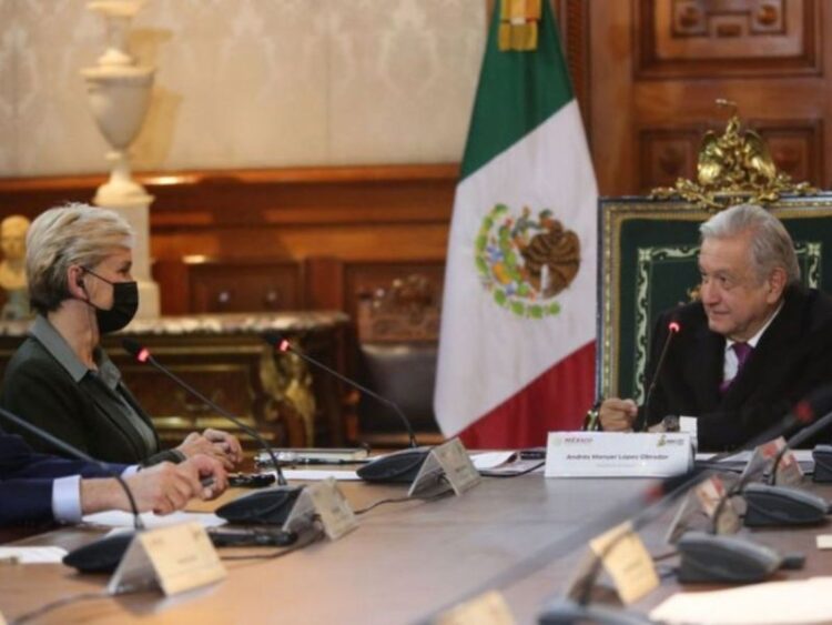 López Obrador se reúne con secretaria de Energía de EU