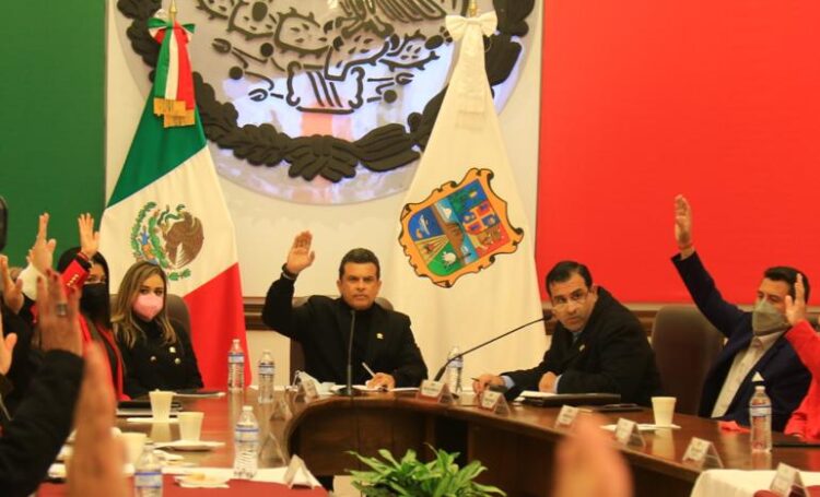 Seguimos trabajando sin descanso y con decisión por Victoria: Eduardo Gattás.