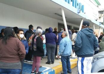 Inicia entrega de tarjetas para que “abues” cobren su pensión